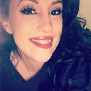 Meet your Posher, Krystal
